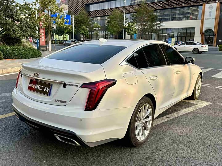 Фото 7 - Cadillac CT5