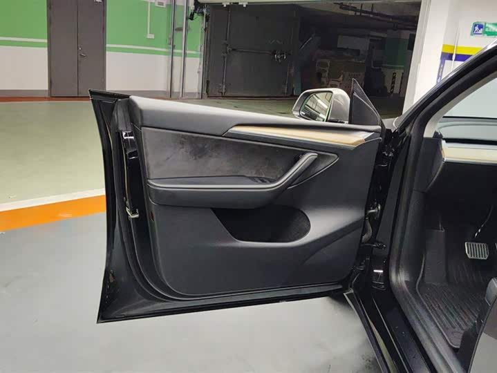 Фото 7 - Tesla Model Y