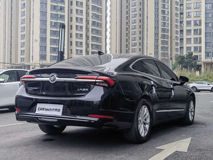 Фото 7 - Buick LaCrosse