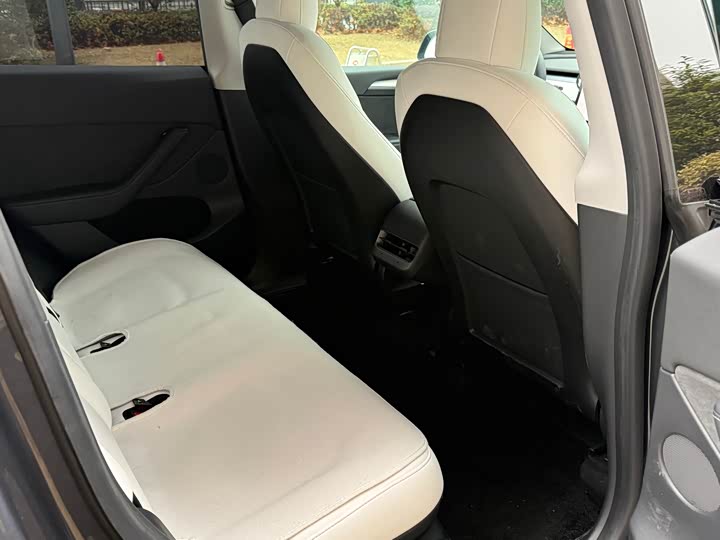 Фото 5 - Tesla Model Y