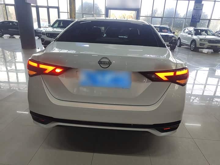 Фото 6 - Nissan Sylphy