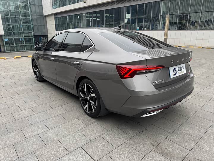 Фото 9 - Skoda Octavia Pro