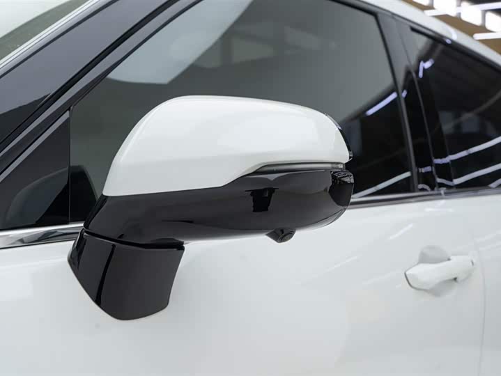 Фото 5 - Honda Avancier