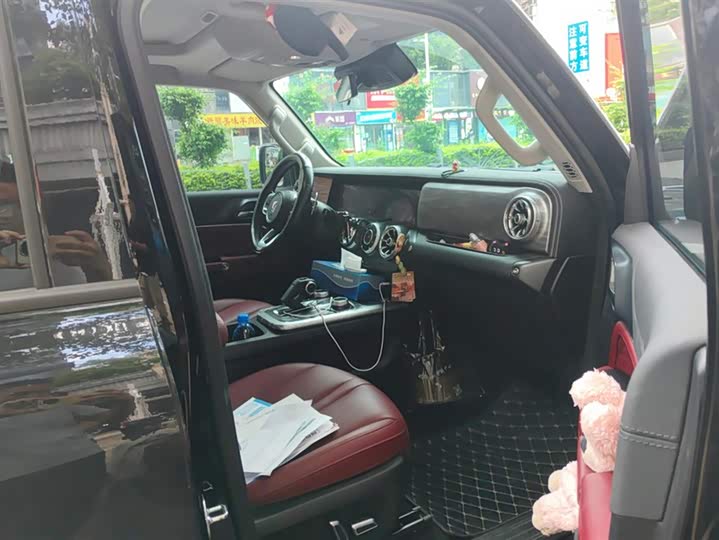 Фото 8 - Tank 300