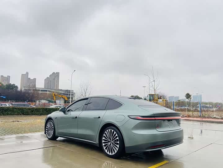 Фото 8 - Nio ET7