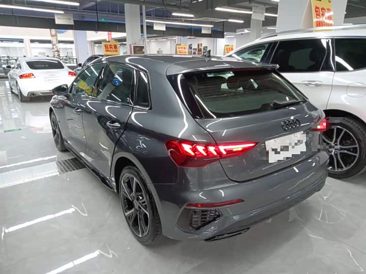 Фото 5 - Audi A3