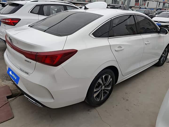 Фото 3 - Changan Eado Plus