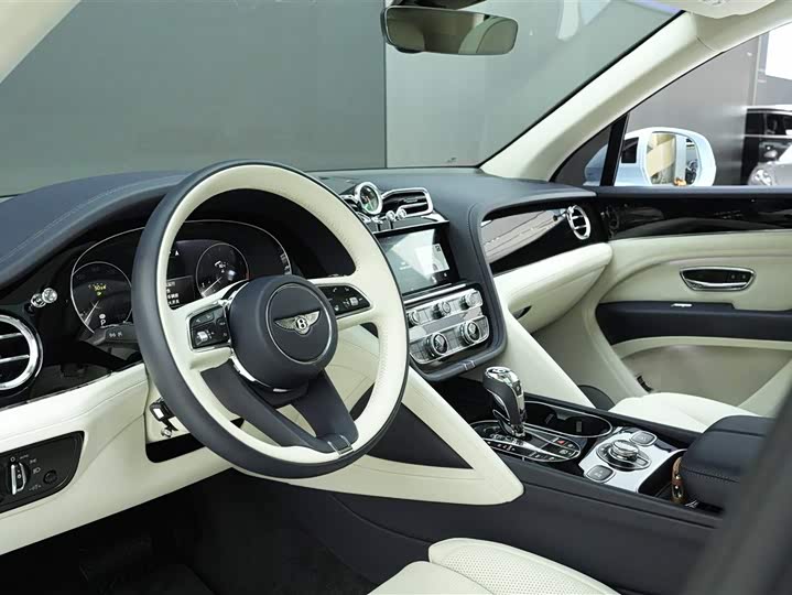 Фото 7 - Bentley Bentayga