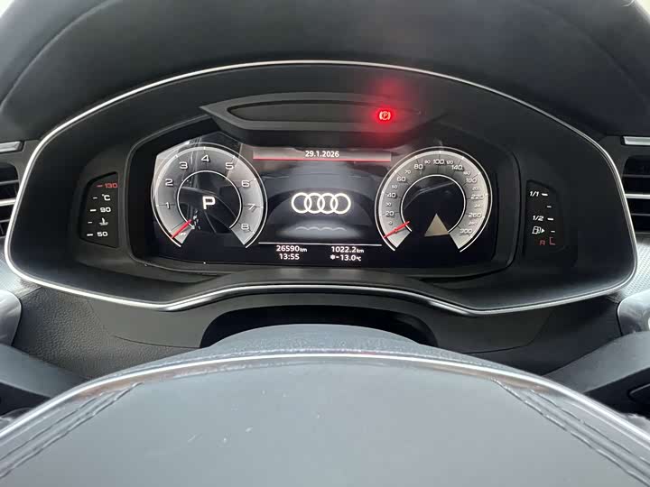 Фото 8 - Audi A6L