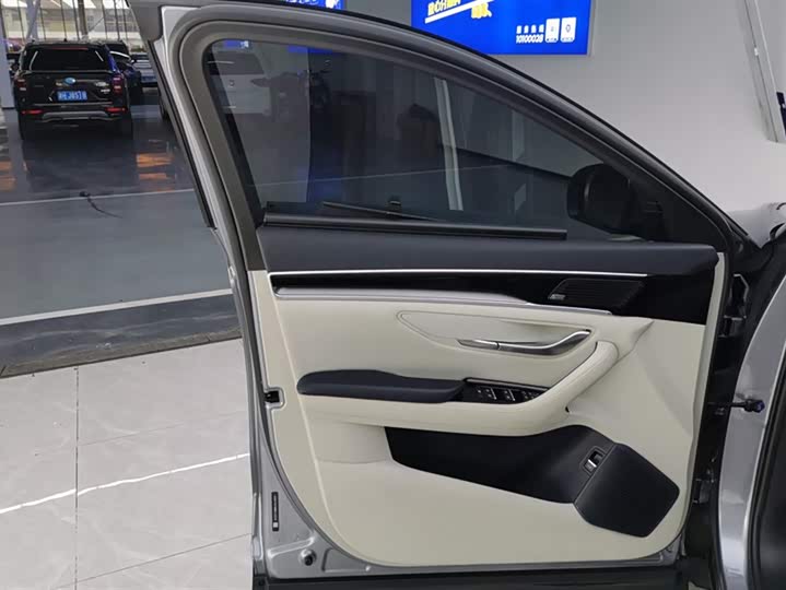 Фото 7 - BYD Song Plus Hybrid/EV