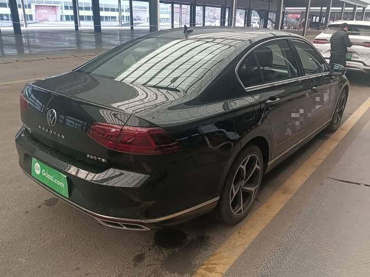 Фото 7 - Volkswagen Magotan