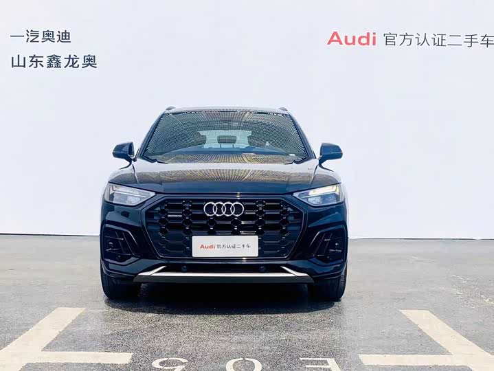 Фото 2 - Audi Q5L