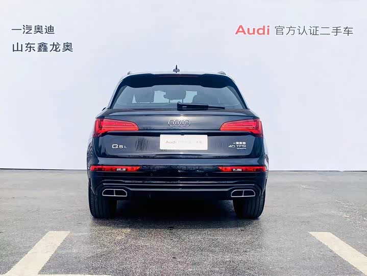 Фото 4 - Audi Q5L