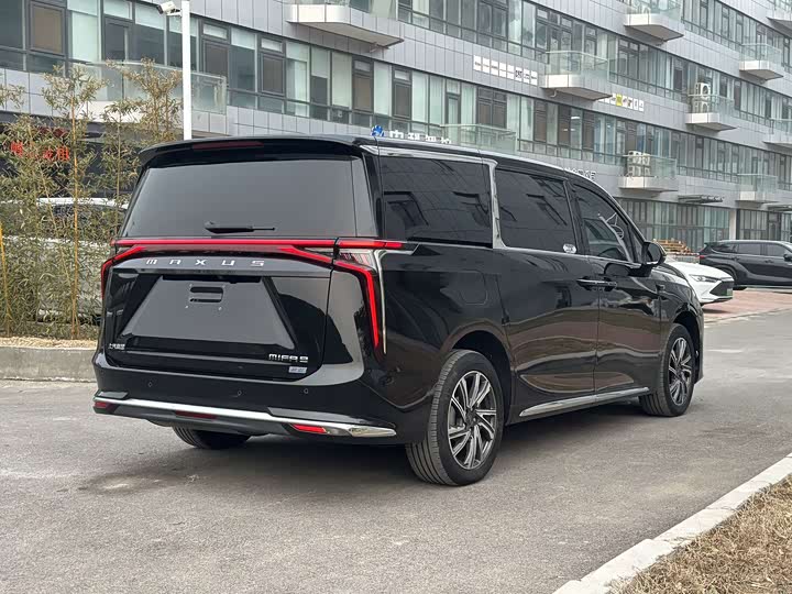 Фото 4 - Maxus Mifa 9