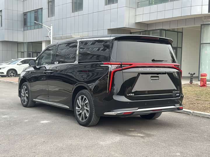 Фото 6 - Maxus Mifa 9