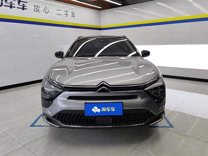 Фото 2 - Citroen C5 X