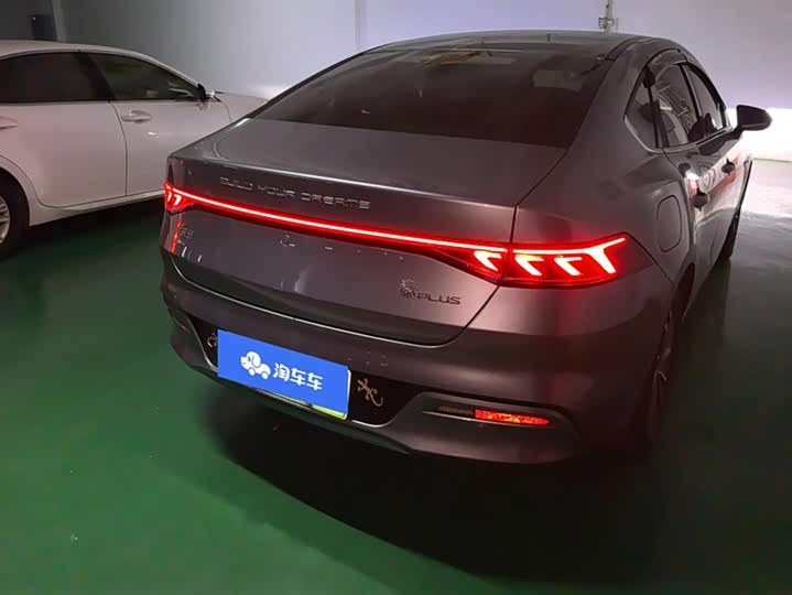 Фото 3 - BYD Qin Plus