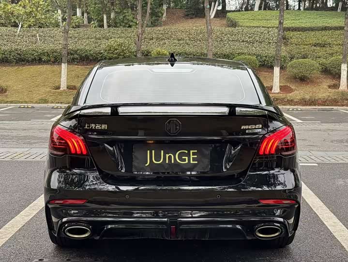 Фото 8 - MG Motor 6