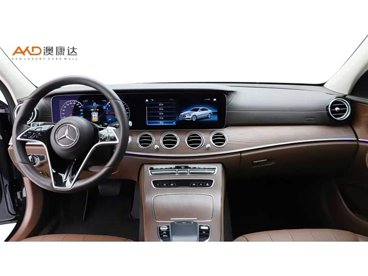 Фото 5 - Mercedes-Benz E-Class Hybrid
