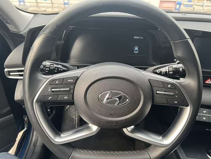 Фото 8 - Hyundai Elantra N line