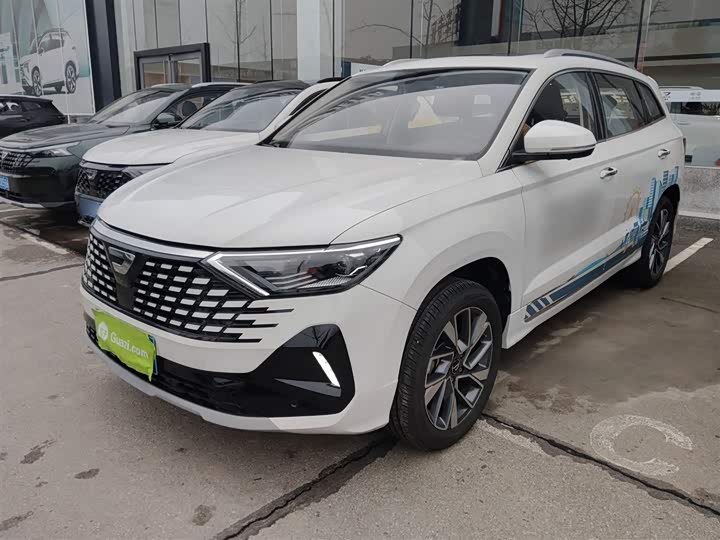 Фото 1 - Jetta VS7