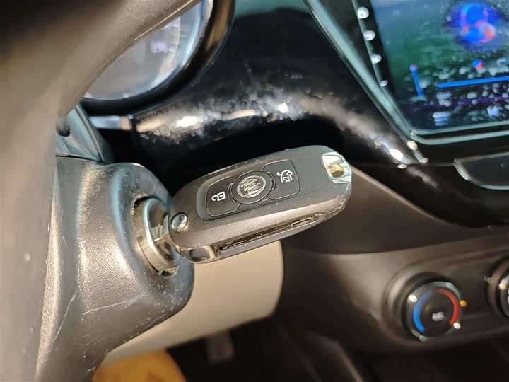 Фото 9 - Buick Excelle