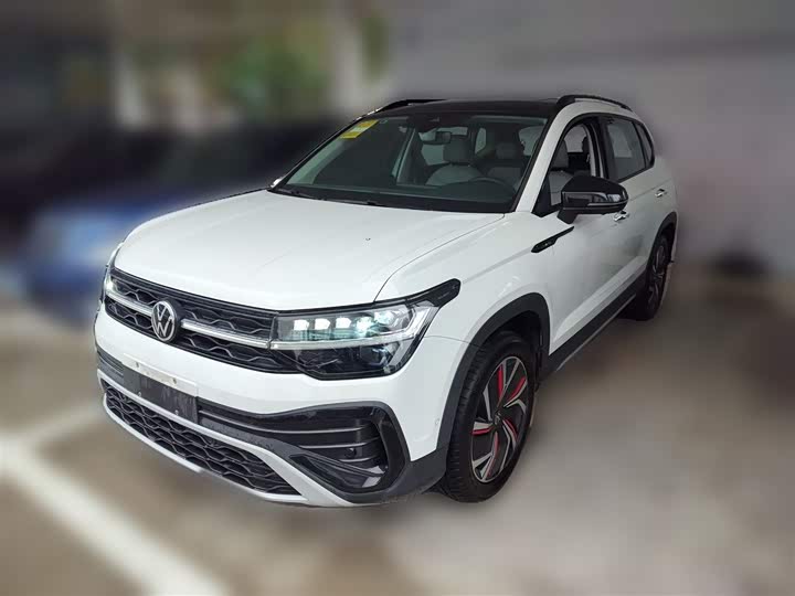 Фото 1 - Volkswagen Tharu