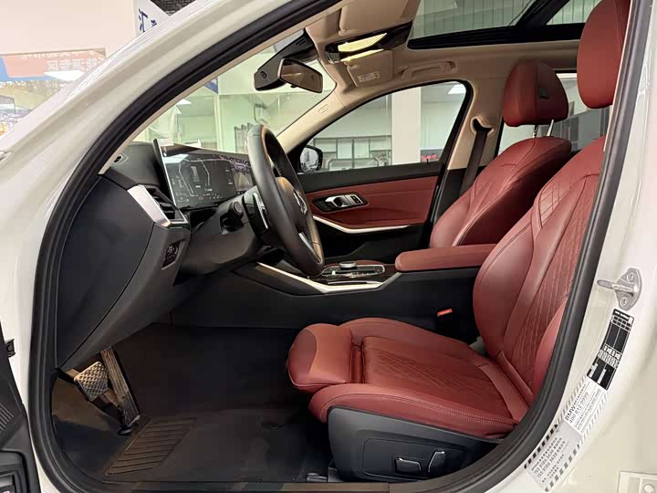 Фото 4 - BMW 3 Series