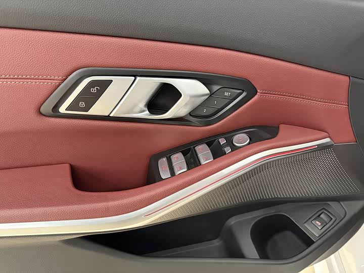 Фото 6 - BMW 3 Series