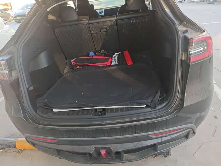 Фото 5 - Tesla Model Y