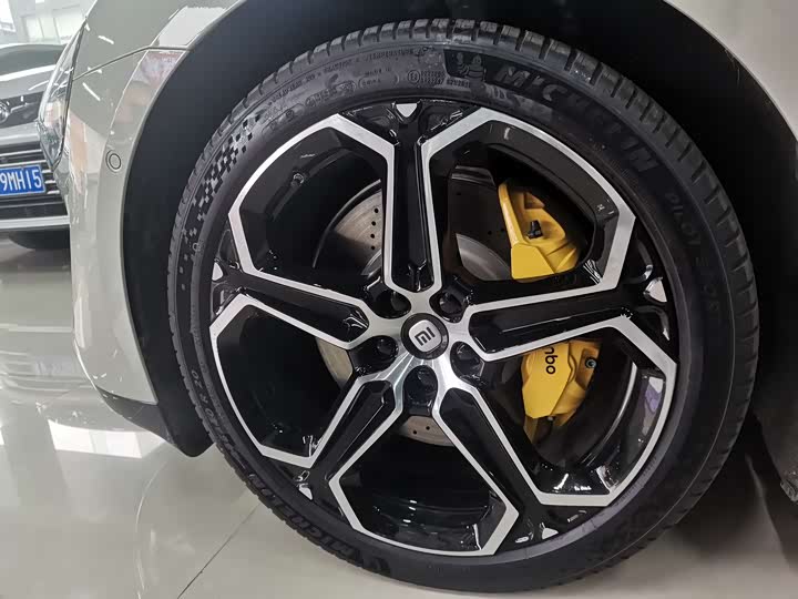 Фото 7 - Xiaomi SU7