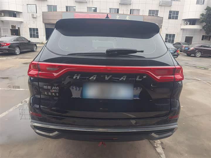 Фото 6 - Haval M6