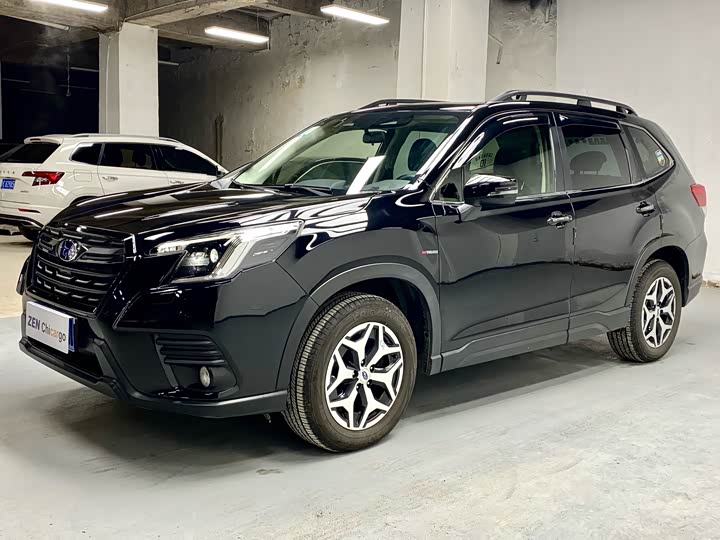 Фото 8 - Subaru Forester