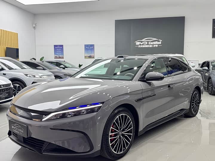 Фото 1 - BYD Han