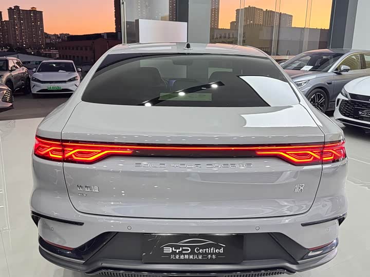 Фото 5 - BYD Han