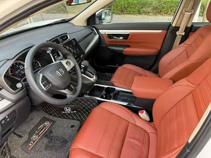 Фото 4 - Honda CR-V