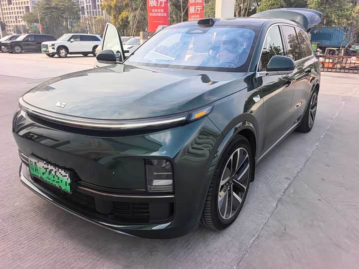 Фото 1 - LiXiang L9