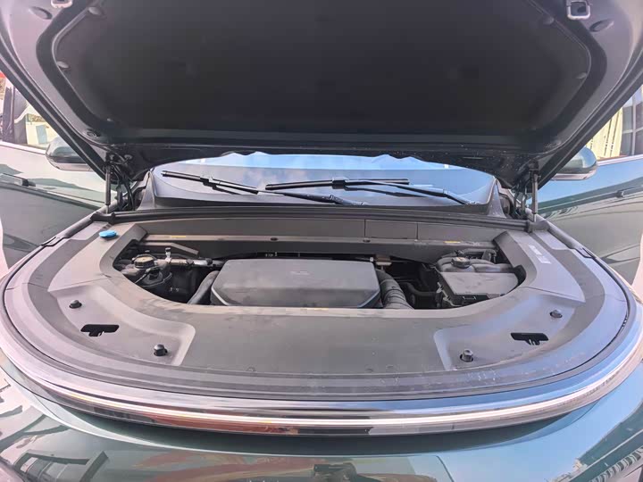 Фото 8 - LiXiang L9