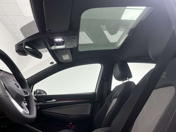 Фото 8 - Volkswagen Golf