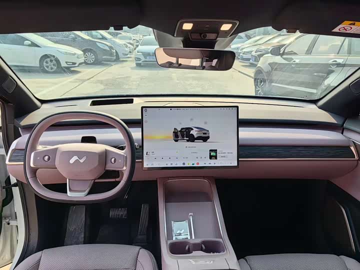 Фото 5 - Nio Onvo L60