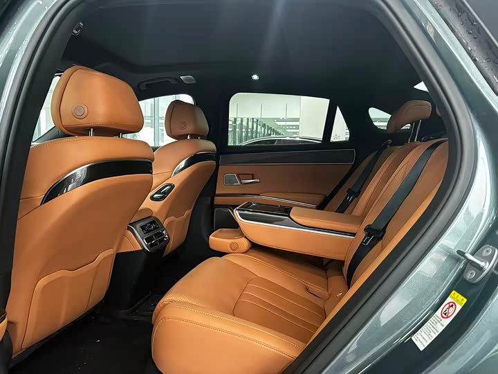 Фото 6 - BYD Han L