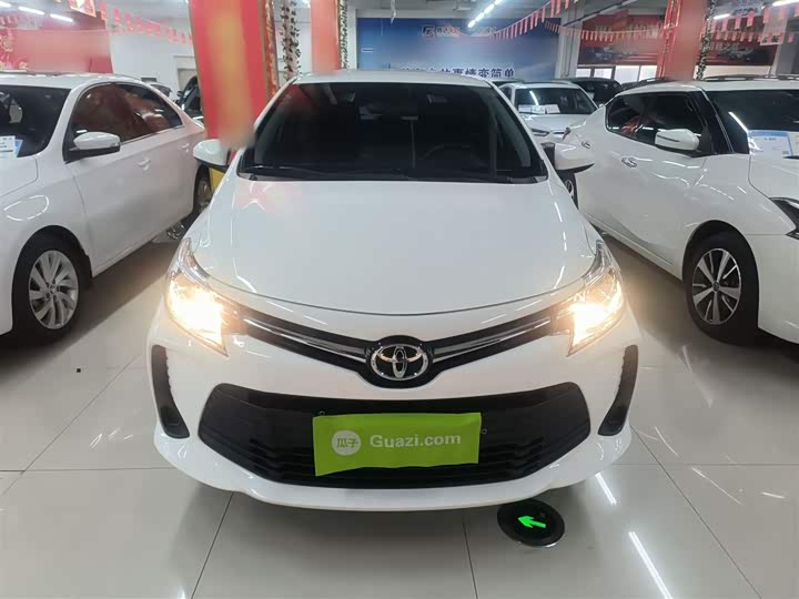 Фото 3 - Toyota Vios