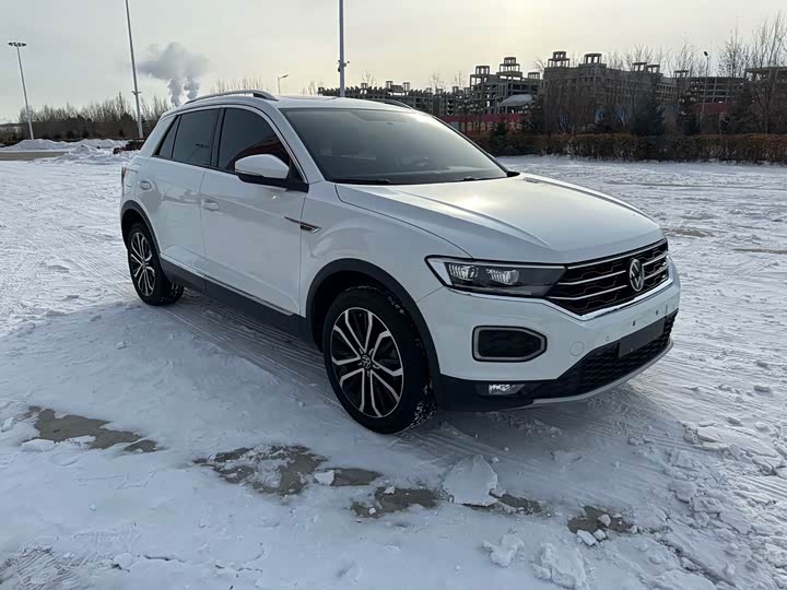 Фото 3 - Volkswagen T-Roc