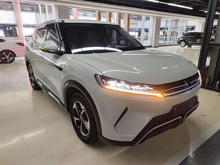 Фото 4 - BYD Yuan Up