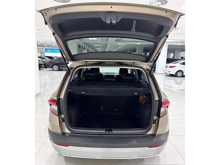 Фото 8 - Skoda Karoq