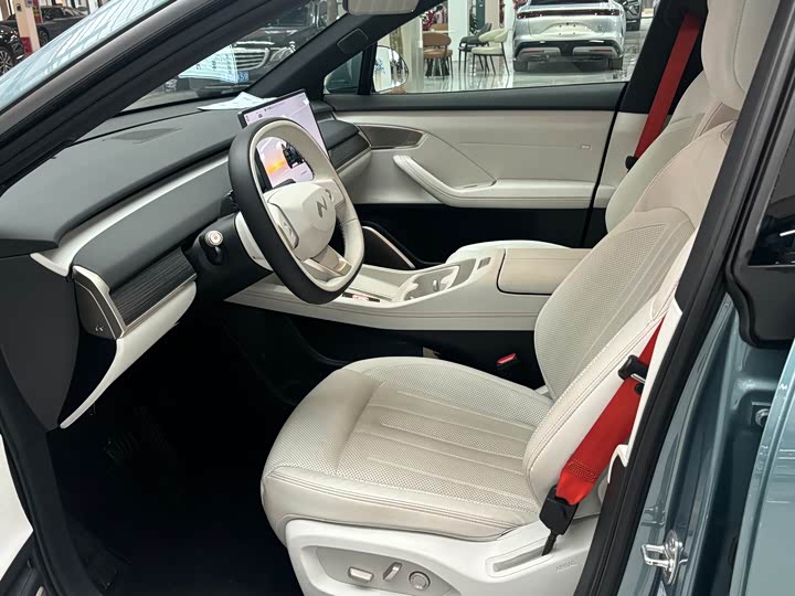 Фото 5 - Nio Onvo L60