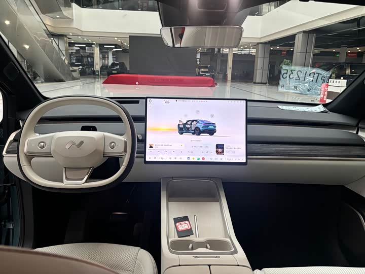 Фото 7 - Nio Onvo L60