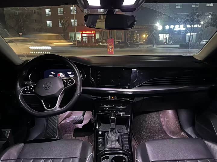 Фото 3 - Volkswagen Passat