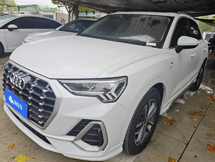 Фото 1 - Audi Q3