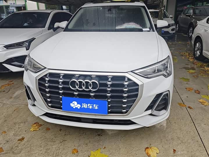 Фото 2 - Audi Q3